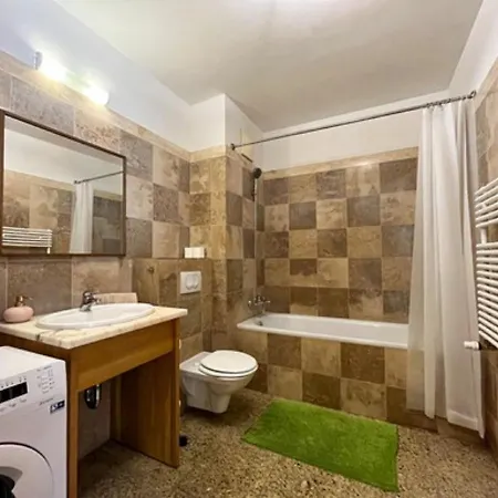 Artemisia Luxury Terrace Apartment Budapest